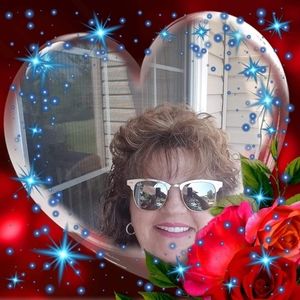 Meet your Posher, Cindy